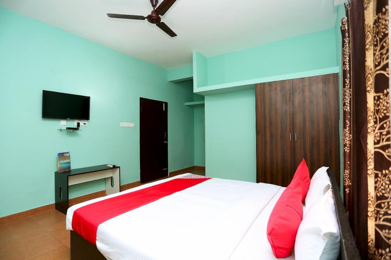 Oyo 17276 The Maple Tree Hotels Bhuvanesvar Kültér fotó