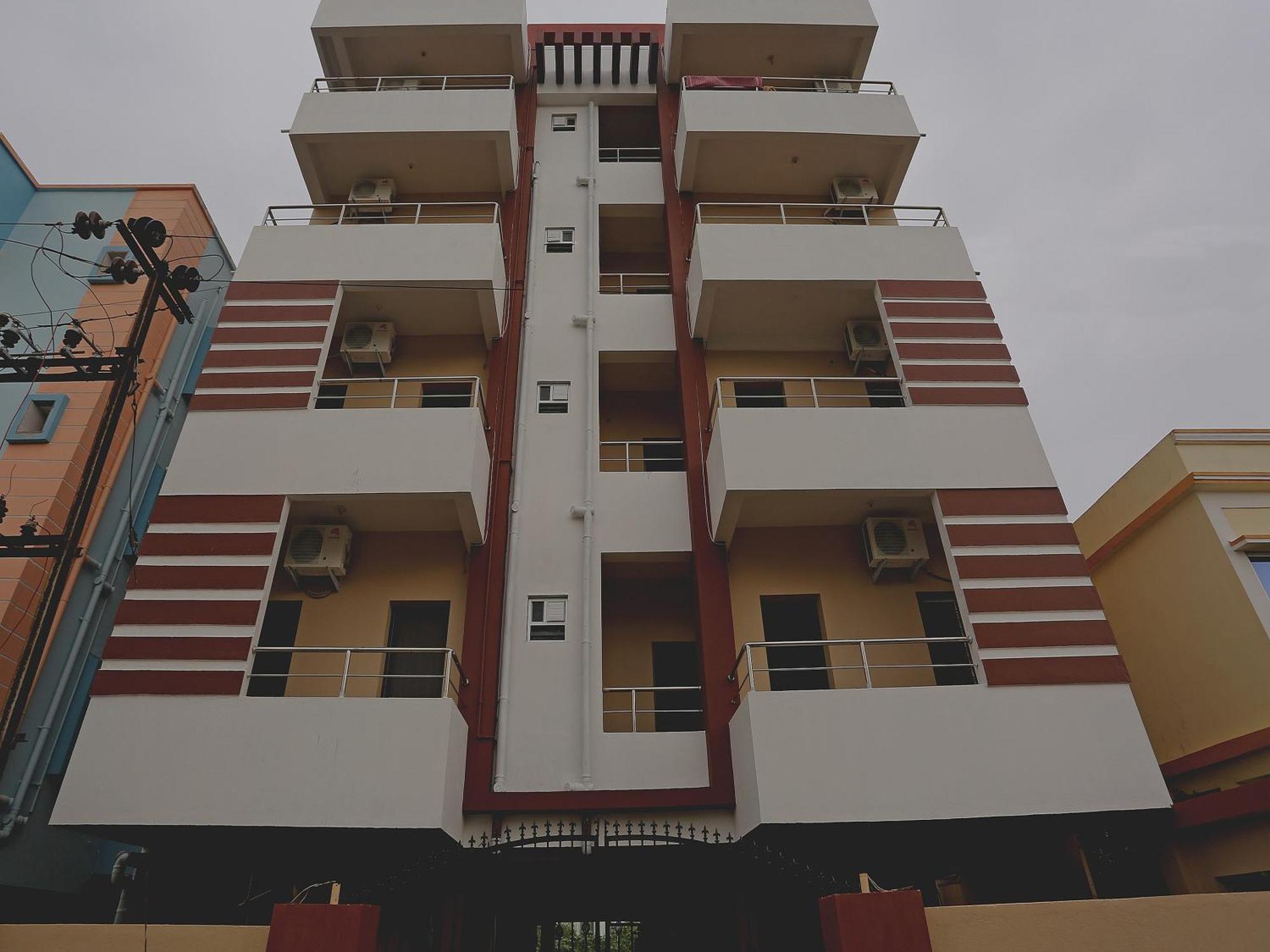 Oyo 17276 The Maple Tree Hotels Bhuvanesvar Kültér fotó
