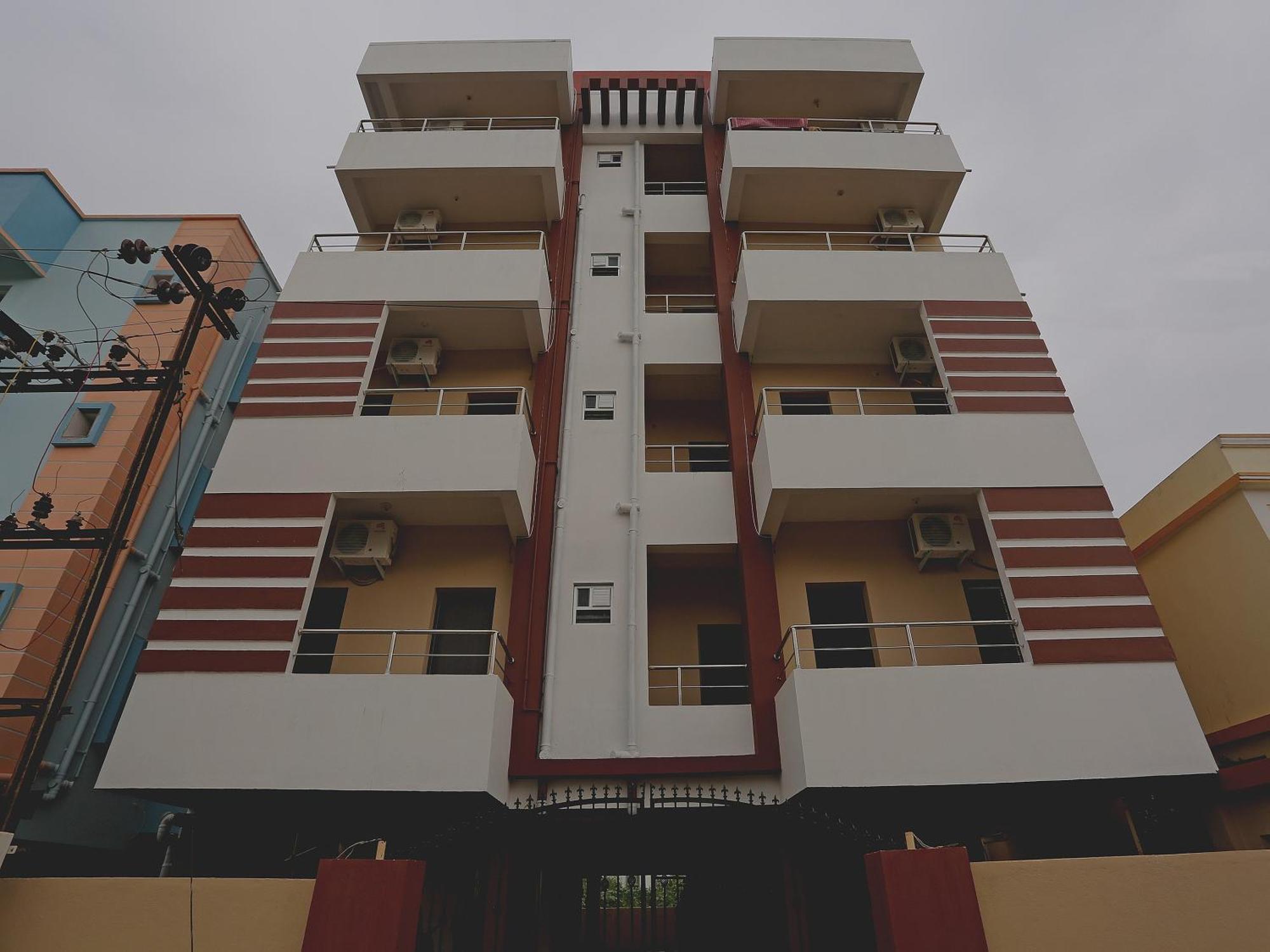 Oyo 17276 The Maple Tree Hotels Bhuvanesvar Kültér fotó