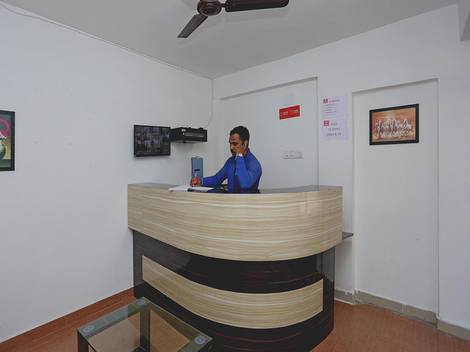 Oyo 17276 The Maple Tree Hotels Bhuvanesvar Kültér fotó
