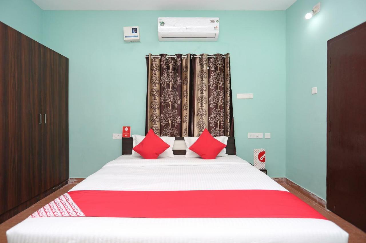 Oyo 17276 The Maple Tree Hotels Bhuvanesvar Kültér fotó